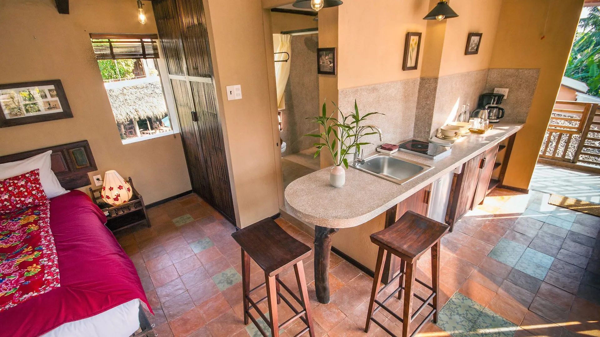 An Villa هوي ان 3*,